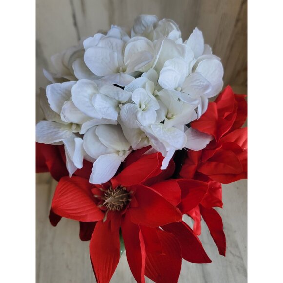 Faux flowers red white 'tis the season glass vase light up Xmas tabletop decor - Picture 11 of 13